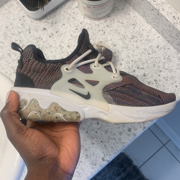 Nike Presto - Picture 3 of 4